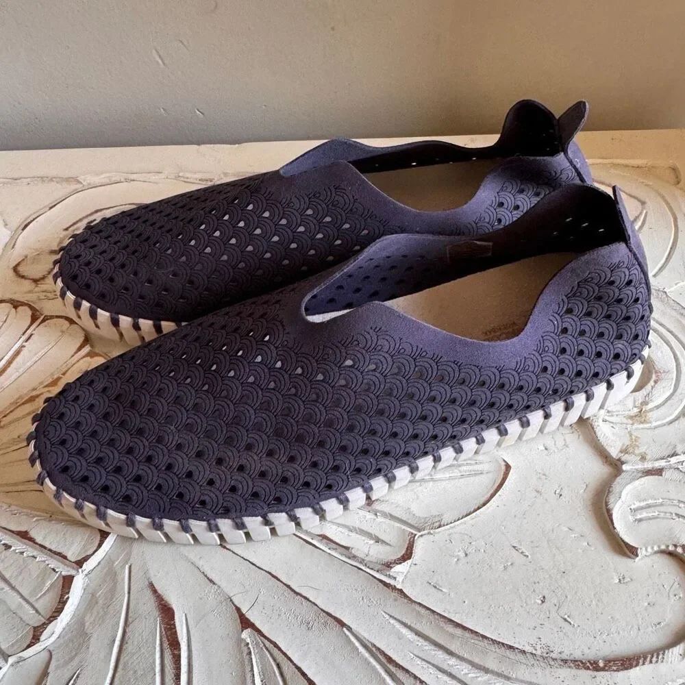 Ilse Jacobsen Tulip 139 slip-on flats navy women’s size 10.5
